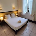 Michelet Hotel 2*