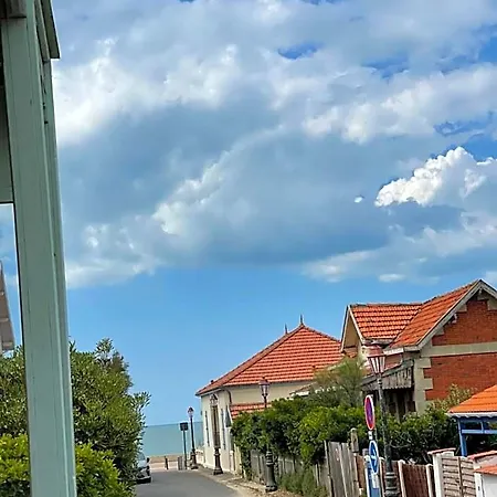 Michelet מלון 2*