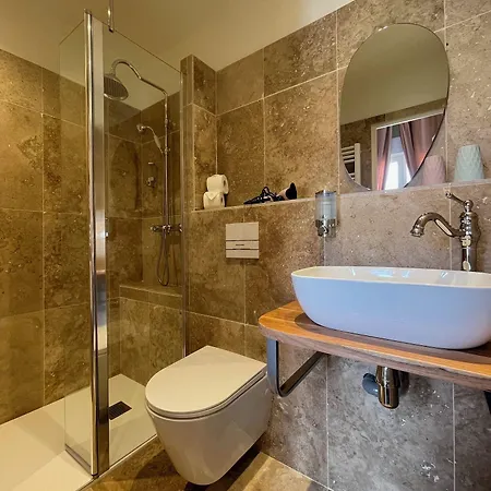 Hotel Michelet 2*